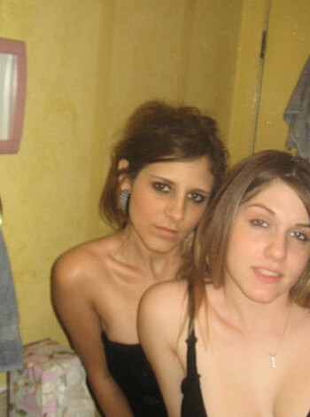 jeune fille bi  - Photo 105