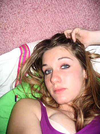 jeune fille bi  - Photo 128