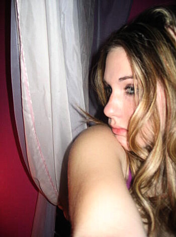 jeune fille bi  - Photo 129