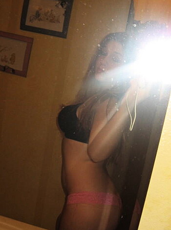 jeune fille bi  - Photo 133