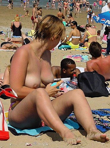 Nude beach - mix 22  - Photo 184