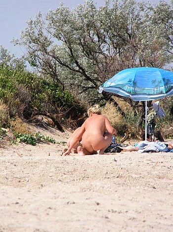 Nude beach - mix 22  - Photo 186