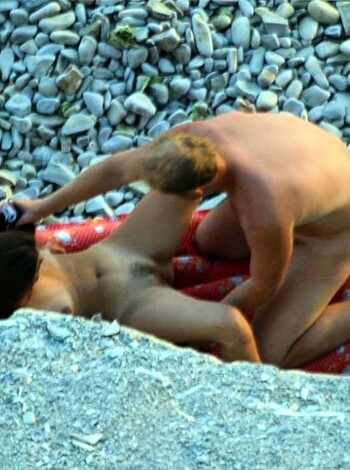 Nude beach sex - HC mix 01  - Photo 10