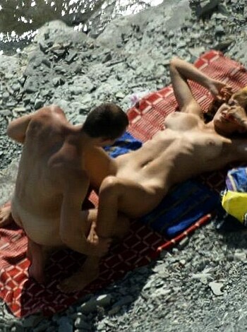 Nude beach sex - HC mix 01  - Photo 37