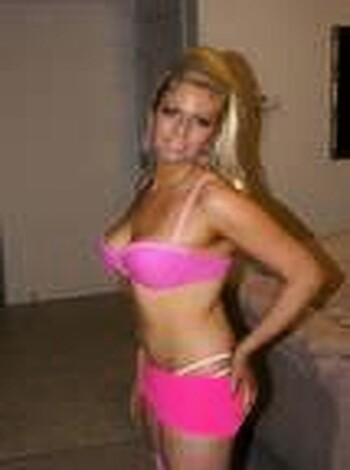 nice blonde amateur teen posing  - Photo 56