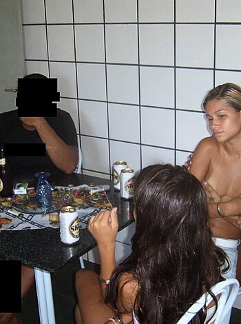 3 BRAZILIAN TEENS 2 GUYS AMATEUR SET - Photo 9