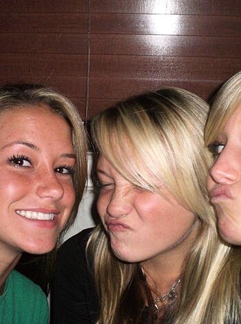 "Check out this f***ing picture of a bunch of hotties making stupid ass faces!"