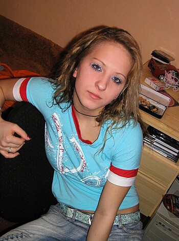 ANOTHER AMATEUR TEEN SET - Photo 21