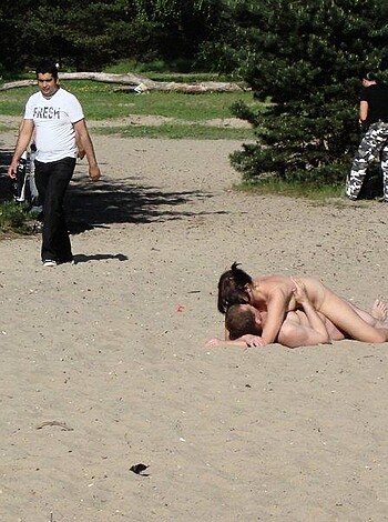 Nudist Beach Fun  - Photo 14