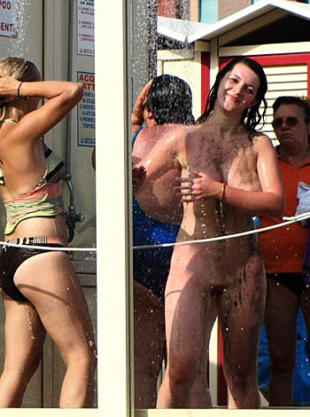 Nudist Beach Fun  - Photo 33