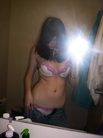 Girlfriend selfshot pics 013  - Photo 4