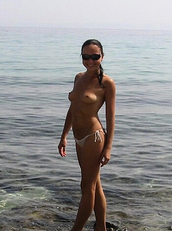 Milena in Alanya Turkey Beach - Photo 2
