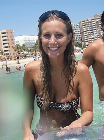 Babe with boobs n ass sporting bikini, grippin' fuckin' snorkel mask.