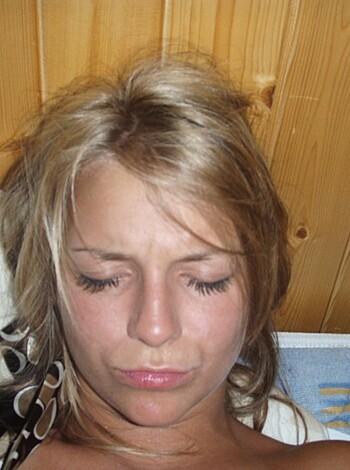 "Fuckin' chick passed out on a bed, naked titties."