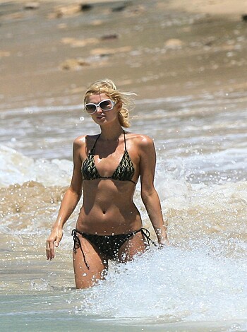 "Look at this hot chick strutting her sexy ass towards the fucking ocean while wearing a skimpy-ass bikini that barely covers her tits."