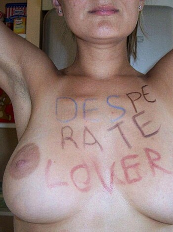 Desperate Lover Girl Exposes Big Breasts - Photo 17