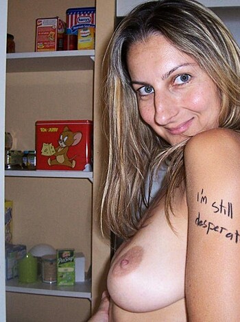 Desperate Lover Girl Exposes Big Breasts - Photo 16