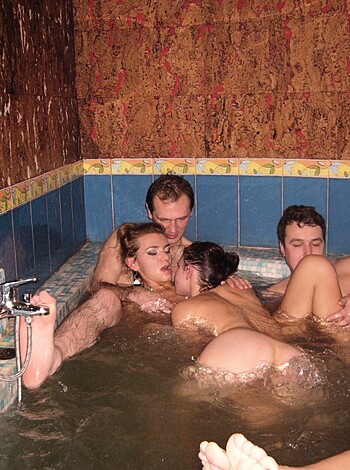 PikoTOP - Orgy By The Pool - Photo 12