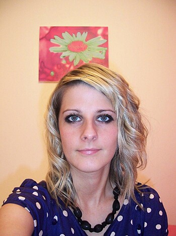 AEZ - Hot Blonde Coed Private Photos  - Photo 9