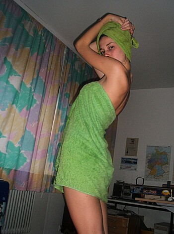 PikoTOP - Sweet German Amateur Teen Girl Nude Phot - Photo 38