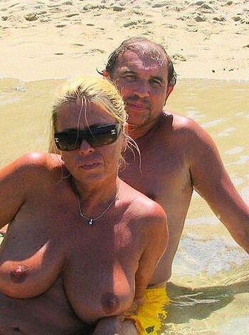 PikoTOP - Topless top girls at beach - Photo 11