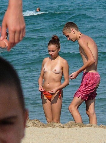 PikoTOP - Topless top girls at beach - Photo 48