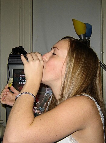 Girlfriend giving Blowjob to her Boyfriend - Photo 1