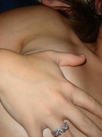 Girlfriend giving Blowjob to her Boyfriend - Photo 9