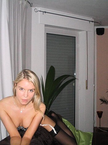 Horny Amateur Slut - Photo 45