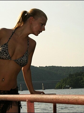 Hot Young Blonde Naked At A Lake  - Photo 10