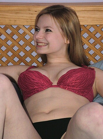 Blonde Jill shows her Hairy Cunt - Photo 55