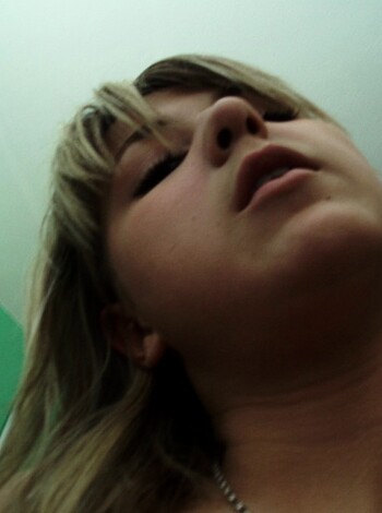 Hot Blonde shows her Naked Body - Photo 24