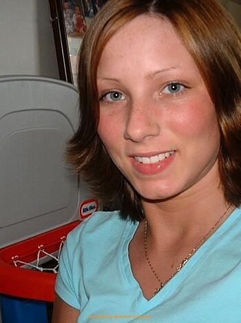 Teen Girlfriend posing Naked - Photo 35