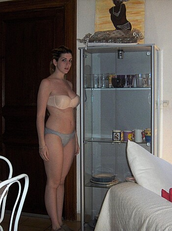 Hot Blonde shows her Naked Body and giving Blowjob - Photo 1