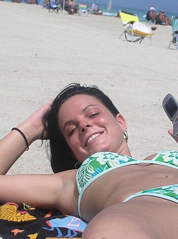 Beach bikini cameltoe 6 (amateur) - Photo 5