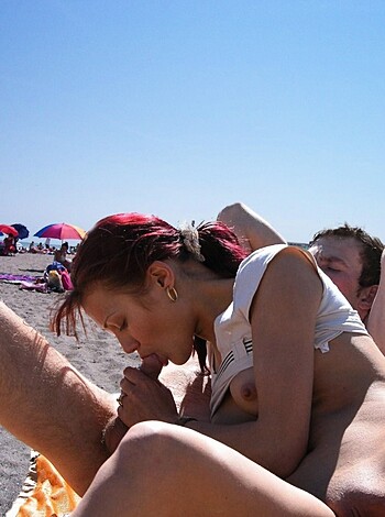 Beach Sex  - Photo 2