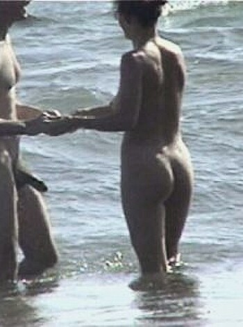 Beach Sex  - Photo 20