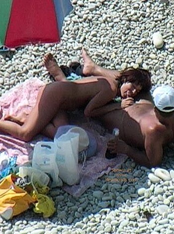 Beach Sex  - Photo 25