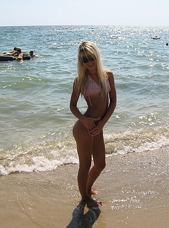 3 Teens on the Beach  - Photo 26