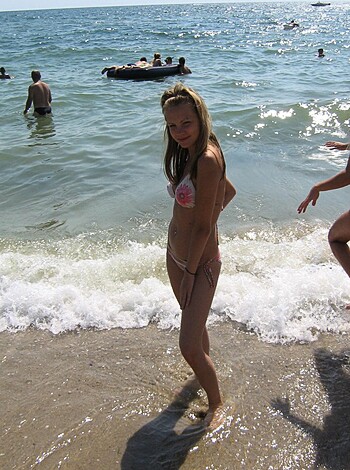 3 Teens on the Beach  - Photo 35