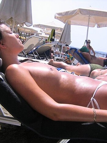 Girlfriend Emily - Photo 1