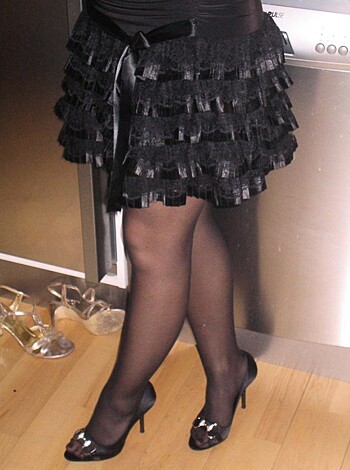 Girlfriend Emily - Photo 3