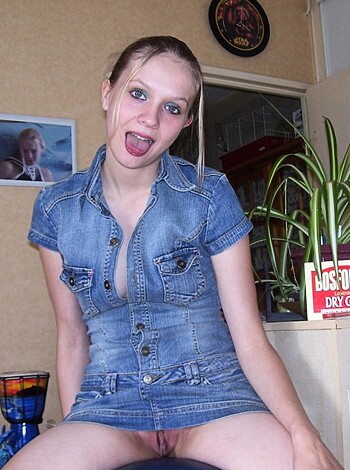 Sweet Slut Blowjob Tanja  - Photo 1