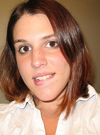 Innocent teen self shoots  - Photo 22