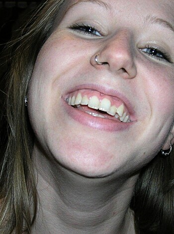 Blond with nosering and puffy nipples - Photo 1