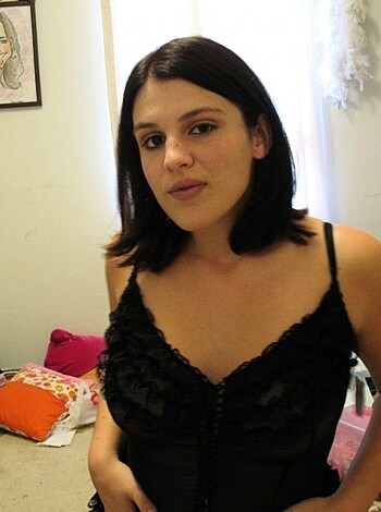 Innocent teen self shoots  - Photo 42