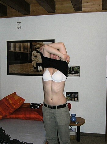 Blond with nosering and puffy nipples - Photo 14