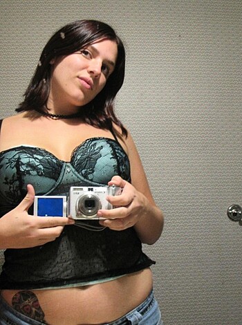 Innocent teen self shoots  - Photo 57