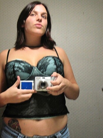 Innocent teen self shoots  - Photo 58
