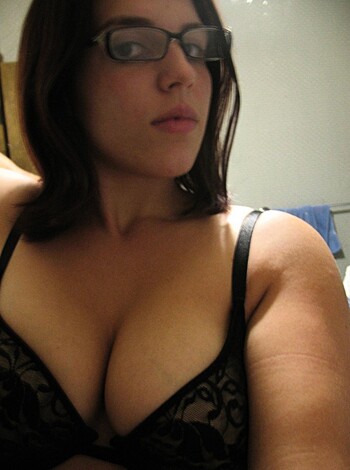 Innocent teen self shoots  - Photo 68